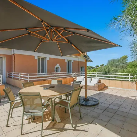 Sea View Duplex At Giens Peninsula Apartment