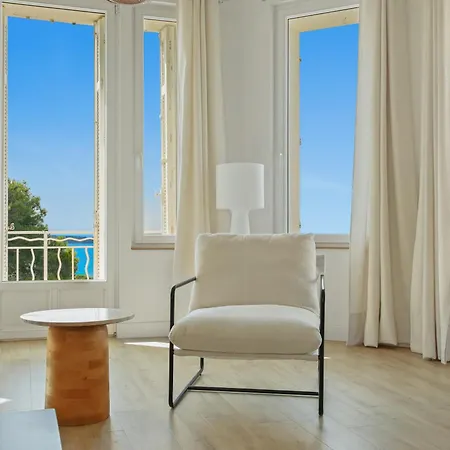 Sea View Duplex At Giens Peninsula 公寓