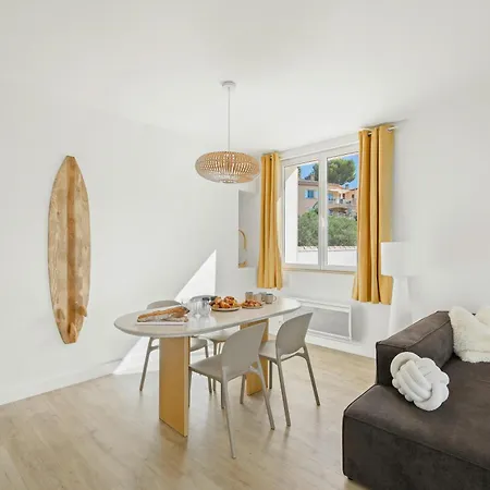 Sea View Duplex At Giens Peninsula 公寓