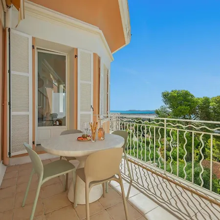 Sea View Duplex At Giens Peninsula Apartmán *
